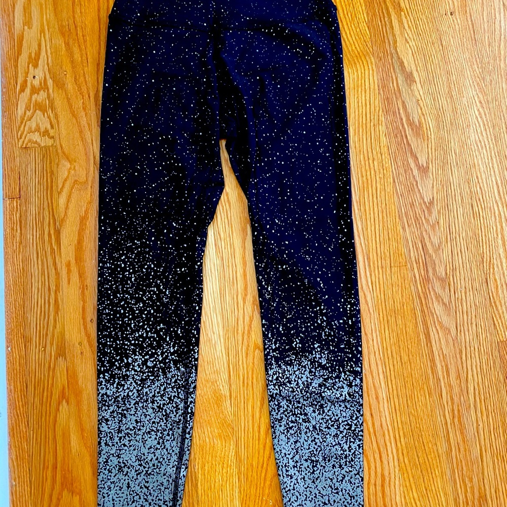 Beyond Yoga black leggings with gold splatter